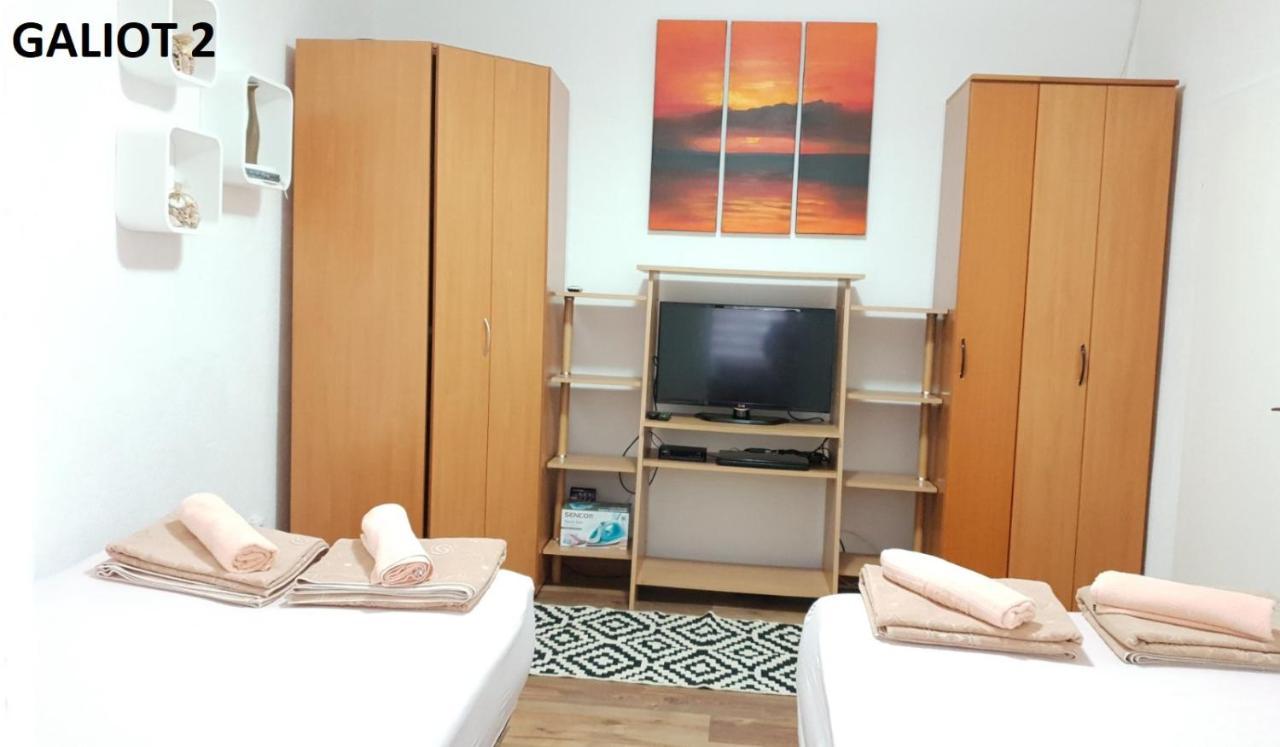 Apartmani Galiot Igalo Exterior foto