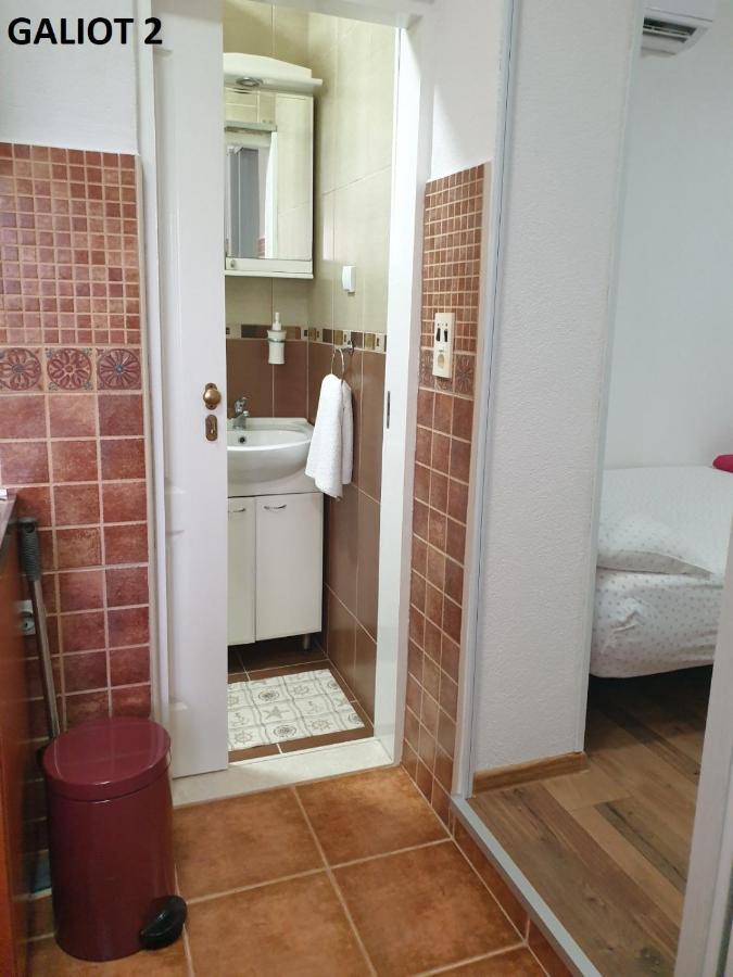 Apartmani Galiot Igalo Exterior foto