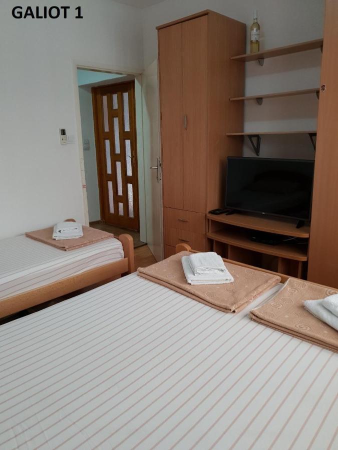 Apartmani Galiot Igalo Exterior foto